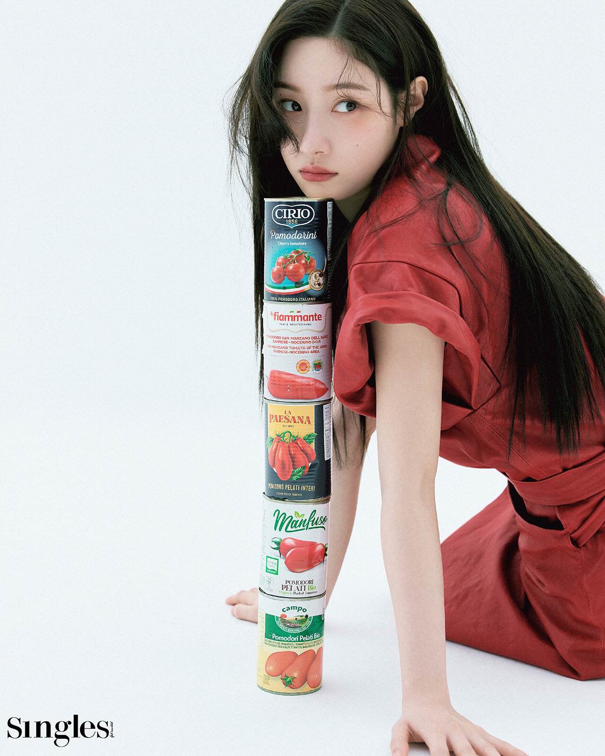 정채연의 싱글즈 화보. 정채연. 정채연화보. 싱글즈 화보, 정채연 싱글즈. 정채연 이자벨 마랑. 정채연 조립식가족